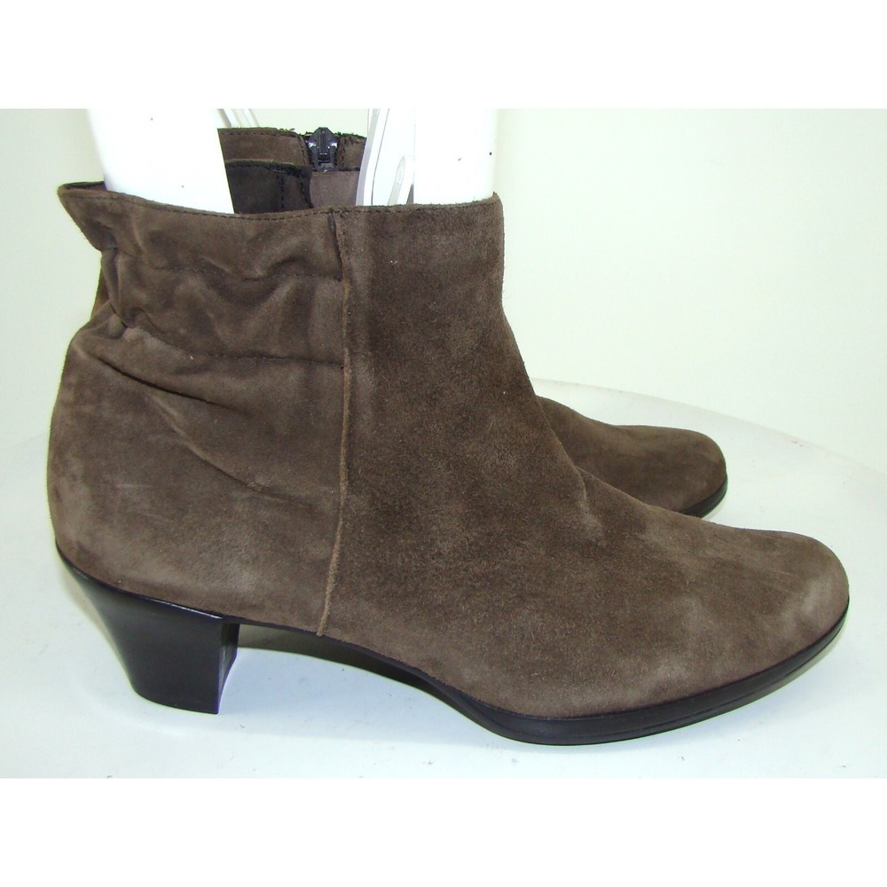 NEW Munro American Alfie TAN / TAUPE Suede ANKLE BOOTS / BOOTIES SIZE 10M   C134